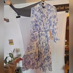 Beautiful flowing floral dress